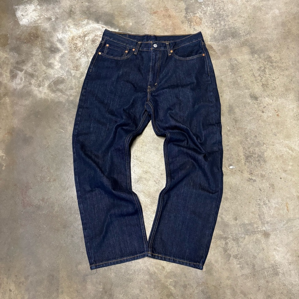 Levis 550 Dark Wash Jeans